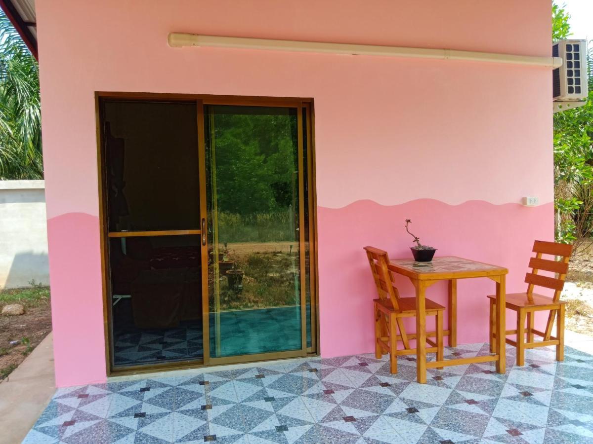 Win Gray Homestay Resort Pathiu Rum bild
