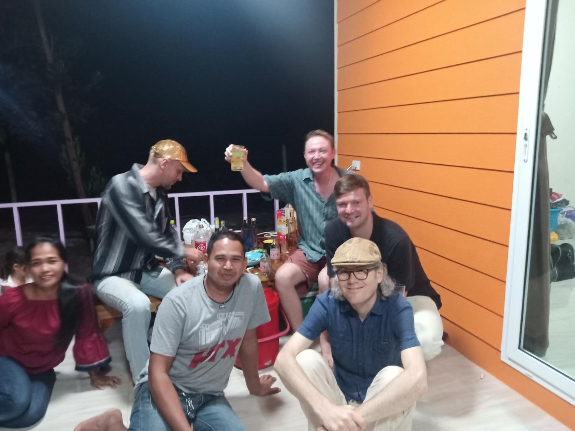 Win Gray Homestay Resort Pathiu Rum bild